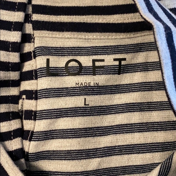 Loft Long Sleeve Shirt with Black and Gray Stipes - Picture 7 of 8